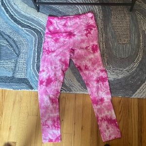 Champion Pink Tie Dye Leggings Perfect for Barbie Summer Sz M NWOT 🩷🩷🩷